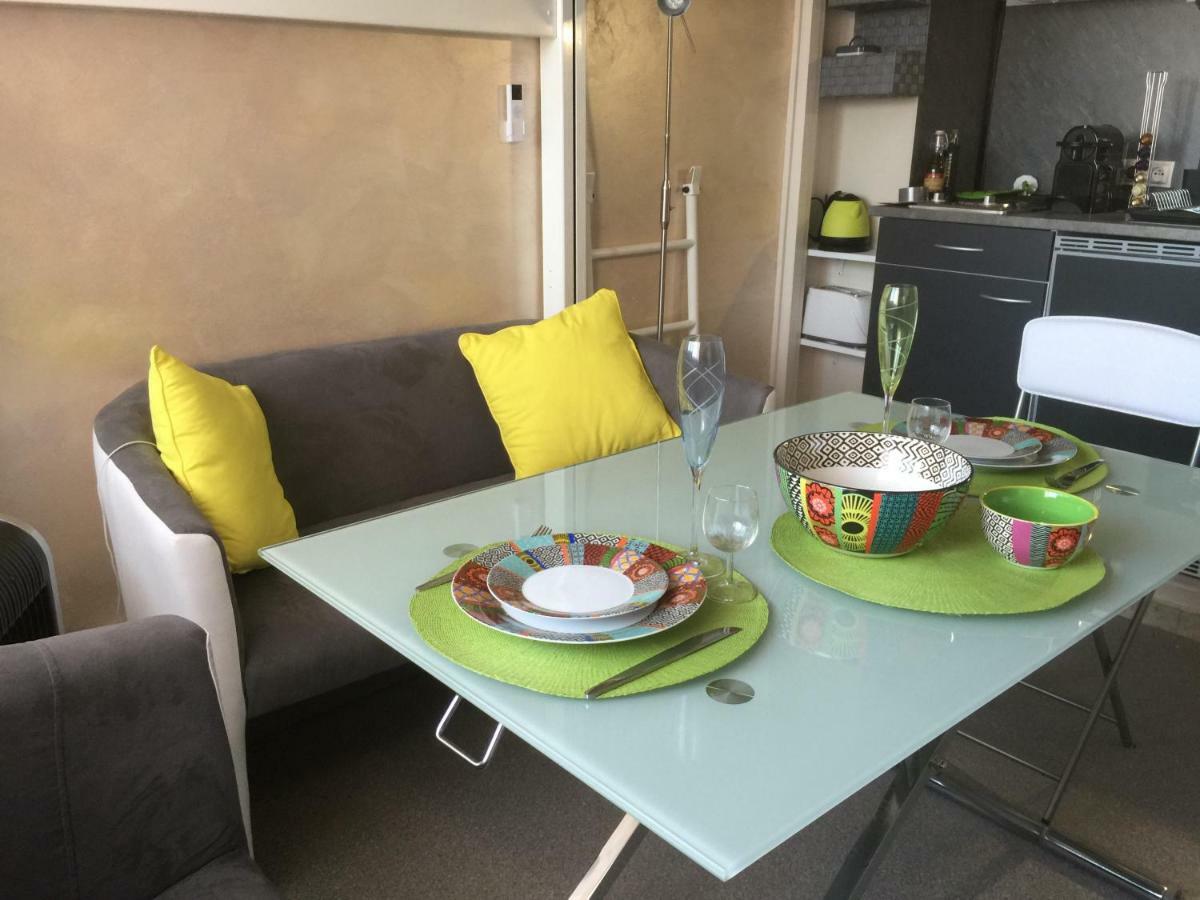 Frejus Studio Екстериор снимка